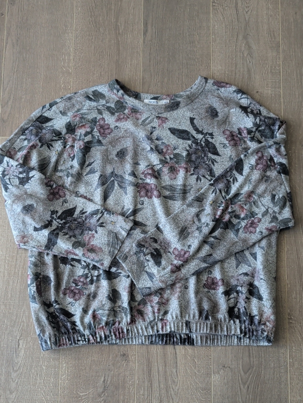 Rickis Size XL Floral Shirt
